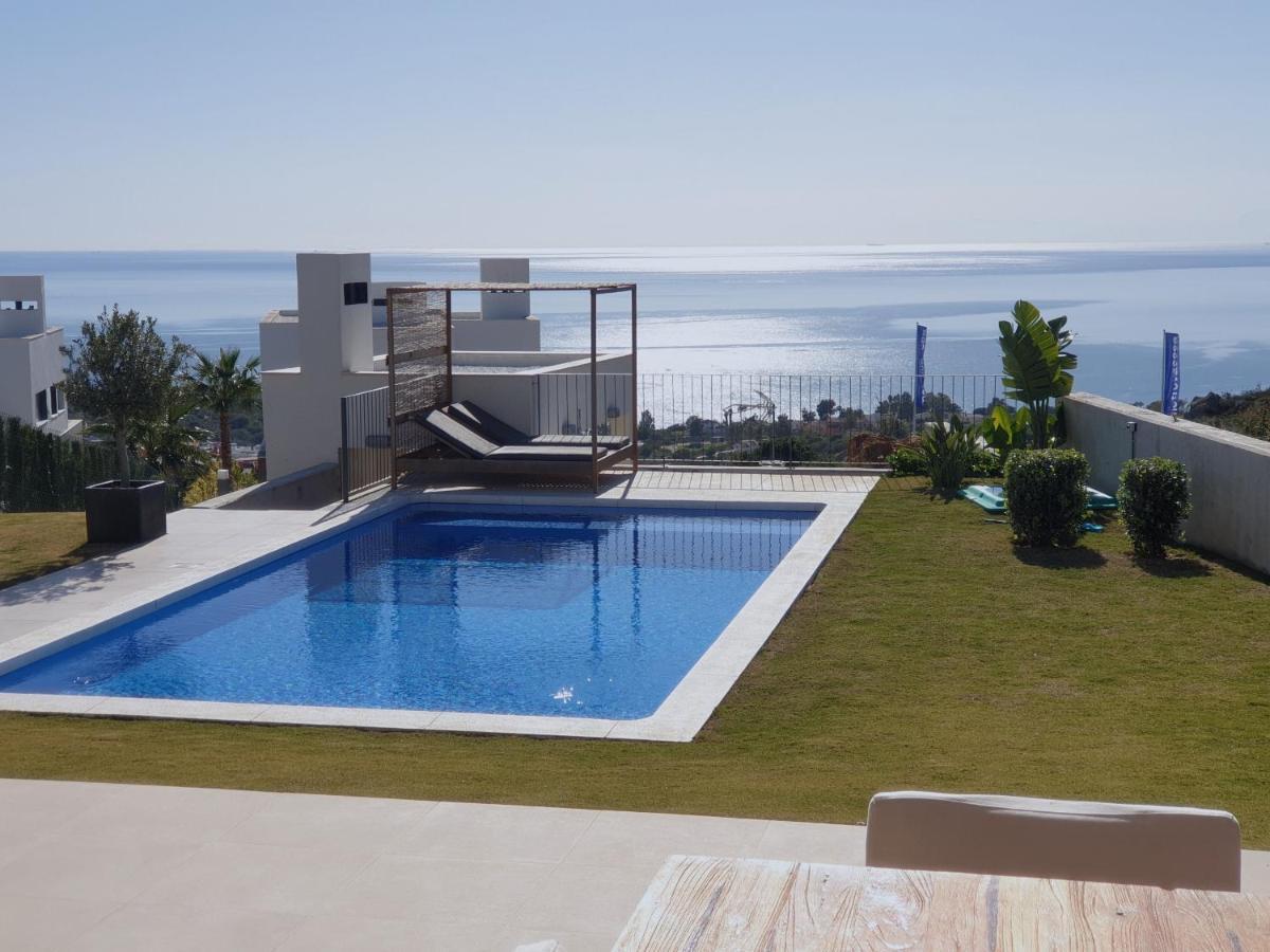 2260-Luxury Villa With Private Pool And Seaview มานิลบา ภายนอก รูปภาพ
