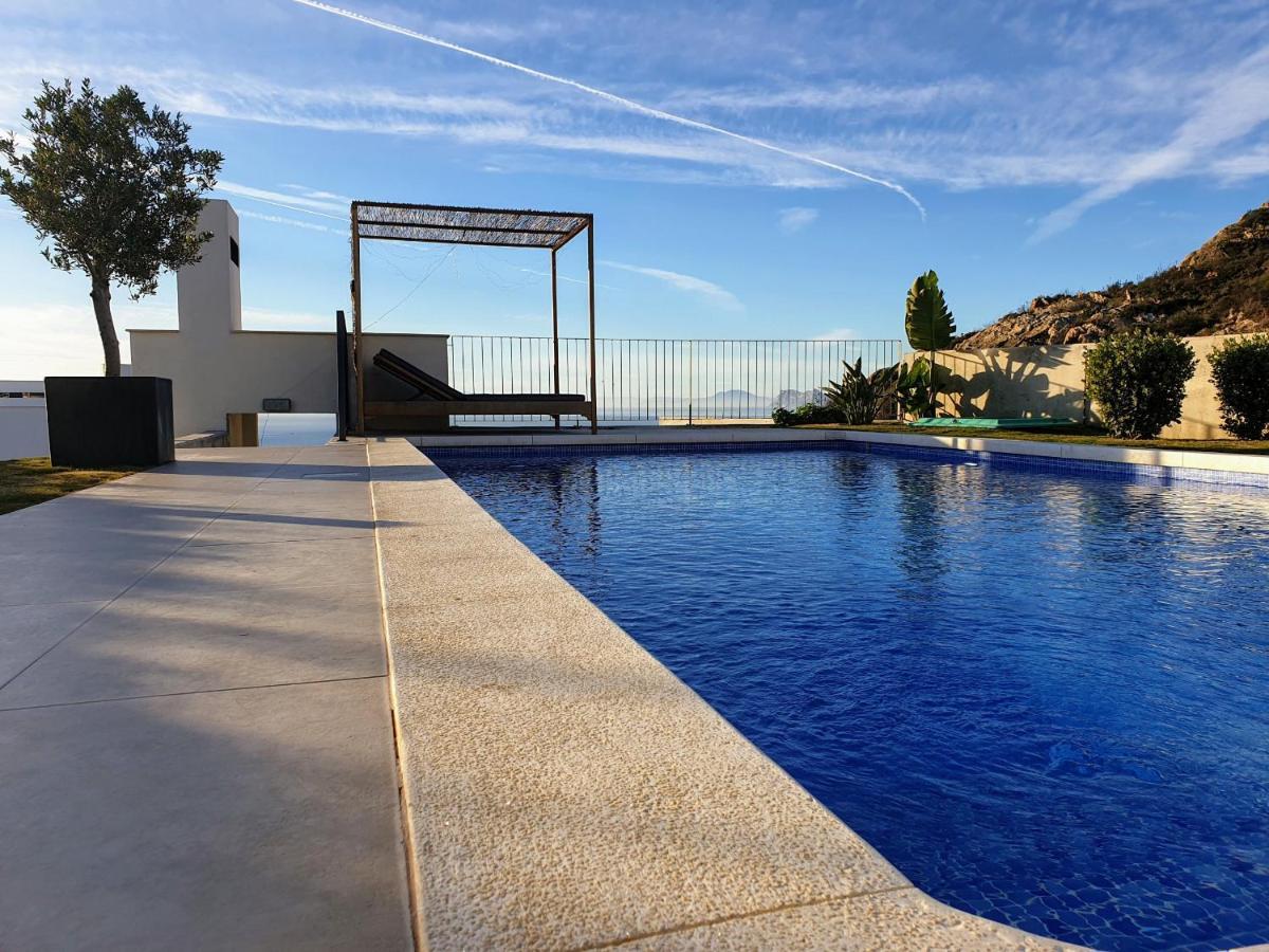 2260-Luxury Villa With Private Pool And Seaview มานิลบา ภายนอก รูปภาพ